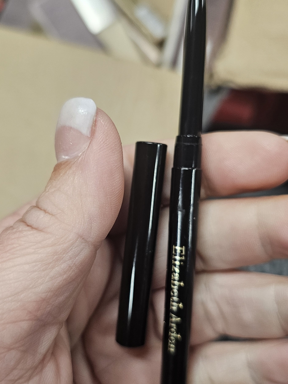 Elizabeth Arden Black Retractable Brow/Eyeliner Pencil:: Rosewood